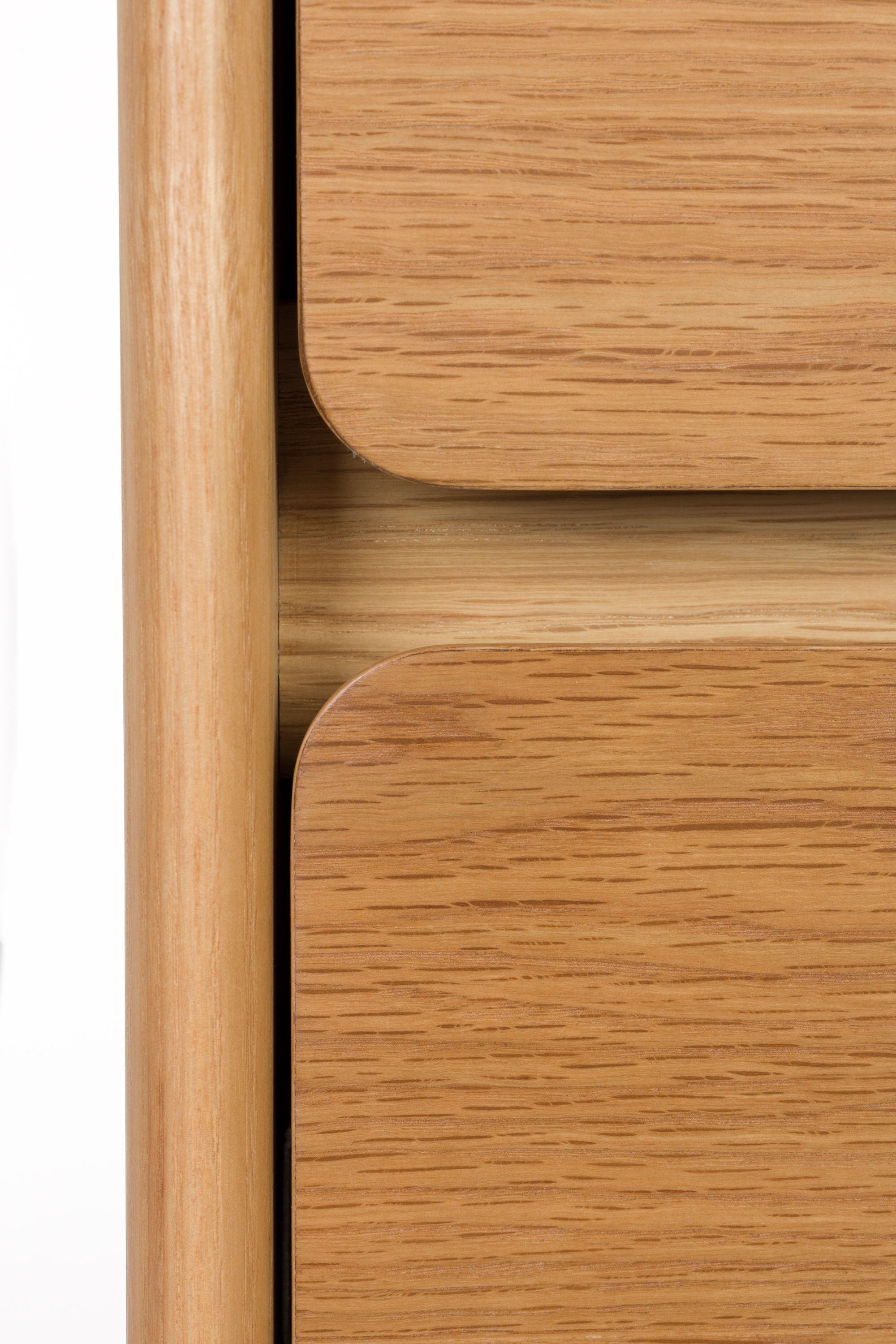 Zuiver Rise Natural Oak Wood Chest of Drawers